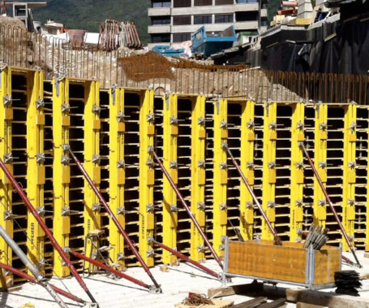 Tobler H20 Knaggenschalung Tobler GmbH Neuwied Deutschland]